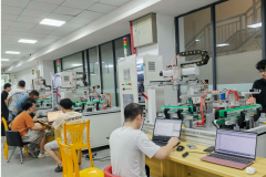 电工转岗电气工程师培训参考：龙丰自动化课程设置与教学模式