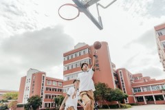 民办高中择校参考：诸暨荣怀外语中学的课程类型与适配分析